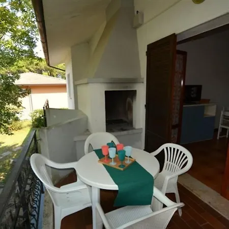 Apartment Comfortable Three In Lignano With Parking Lignano Sabbiadoro